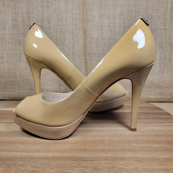 Michael Kors Peep Toe Platform Heels Nude Patent Leather Pumps Women's 9M - Picture 6 of 11